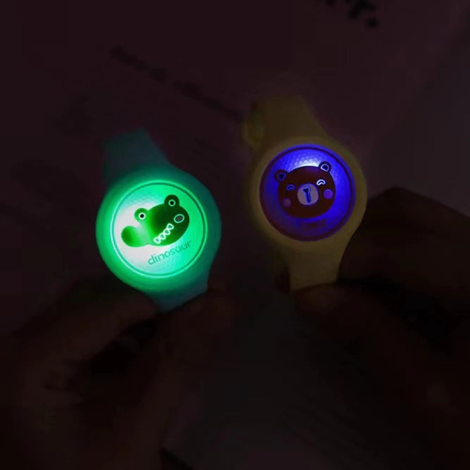 Pulseira Repelente De Mosquitos Com Luz LED